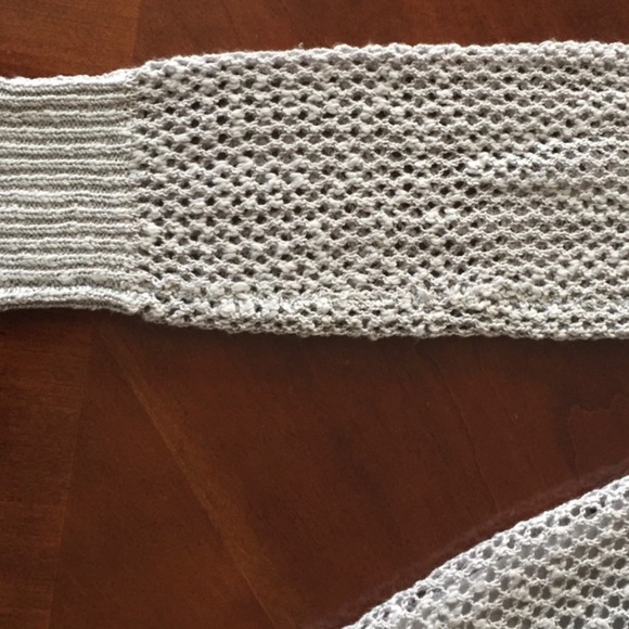 THML Sweater Knit Split Back Crossover Back Detail Silver Gray Small - Picture 8 of 10